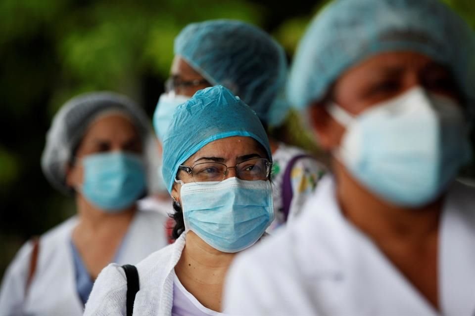 En Jalisco, 32 trabajadores más de la salud dieron positivo al Covid-19, por lo que ya suman 531.