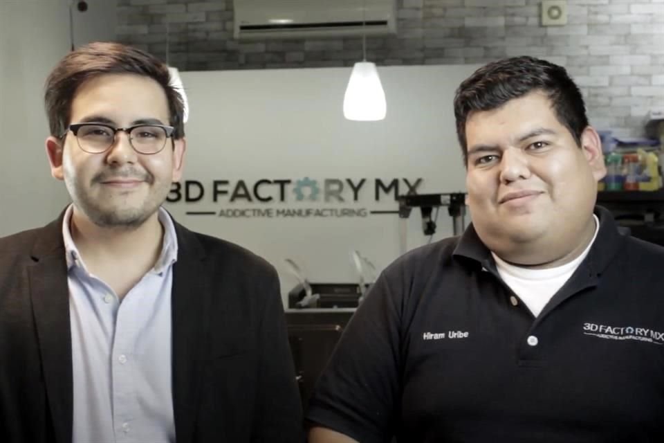 Erick Ramírez e Hiram Uribe, de 3D Factory Mx, de NL, diseñaron una solución de manufactura aditiva para Ternium.