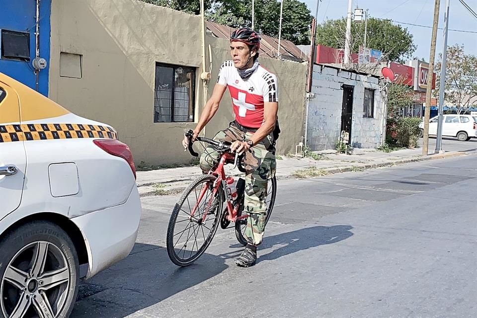 Enrique Vera.