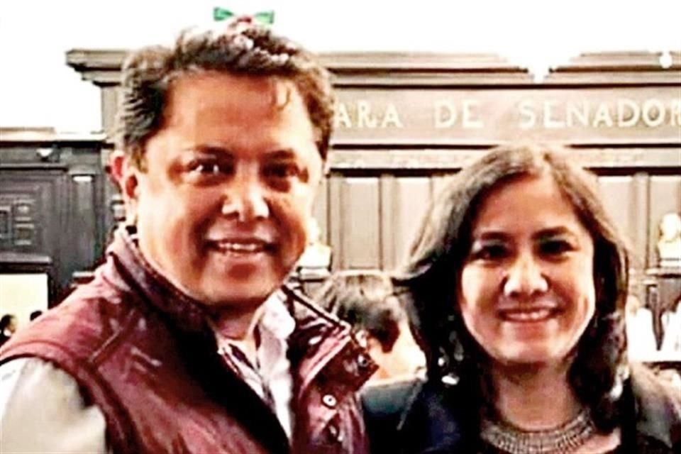 El superdelegado Pablo Amílcar (izq.), hermano de la titular de SFP (der.), tiene una casa en Acapulco que no incluyó en su declaración patrimonial.