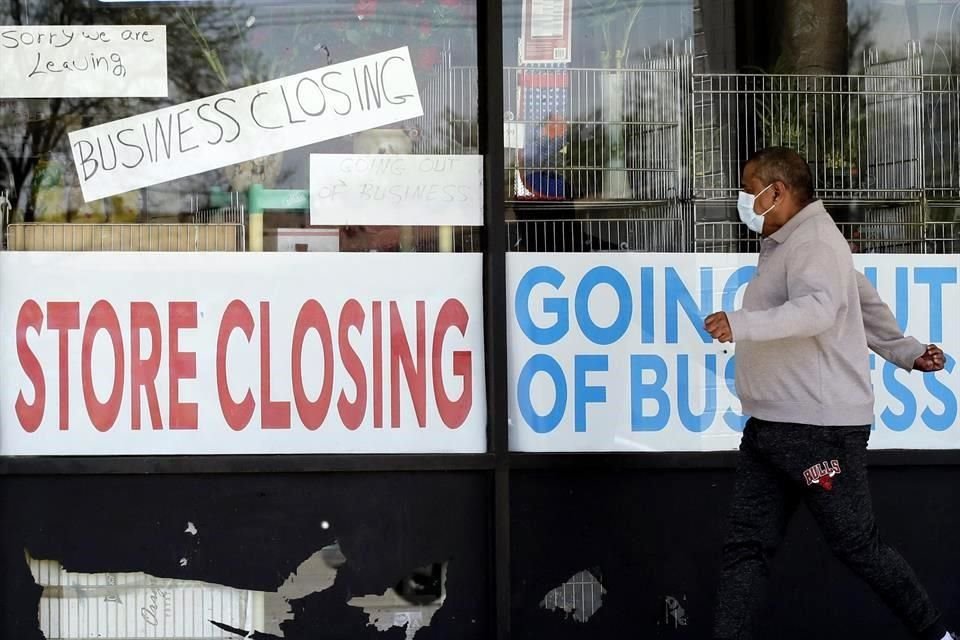 Señala informe de Yelp que    el aumento de los cierres a largo plazo implica una debilidad futura en el mercado laboral.