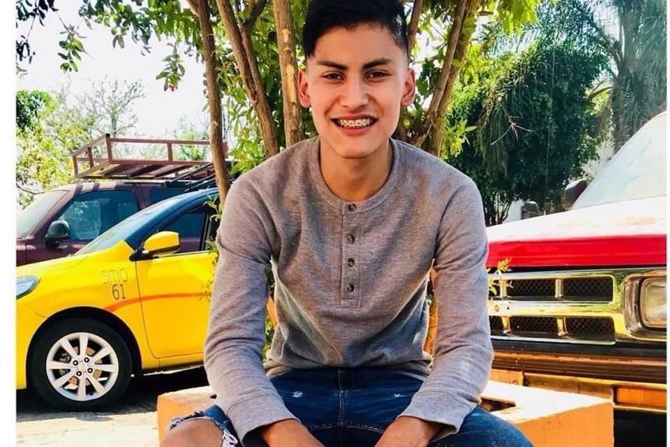 Desde el 18 de julio, Bryan Eduardo Medina Carrillo, de 18 años y Daniel Rodríguez Sandoval, de  16, fueron a Teocaltiche a trabajar pues se dedican a comprar chatarra.