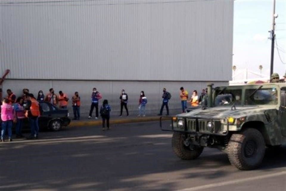 Las Fuerzas Armadas tomarán ahora el control administrativo de las 49 aduanas y los 116 puertos que existen en el País.