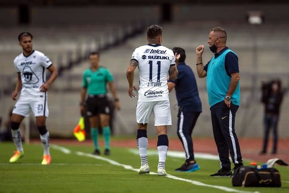 Andrés Lillini adelantó que el equipo universitario seguirá debutando gente de la Cantera.