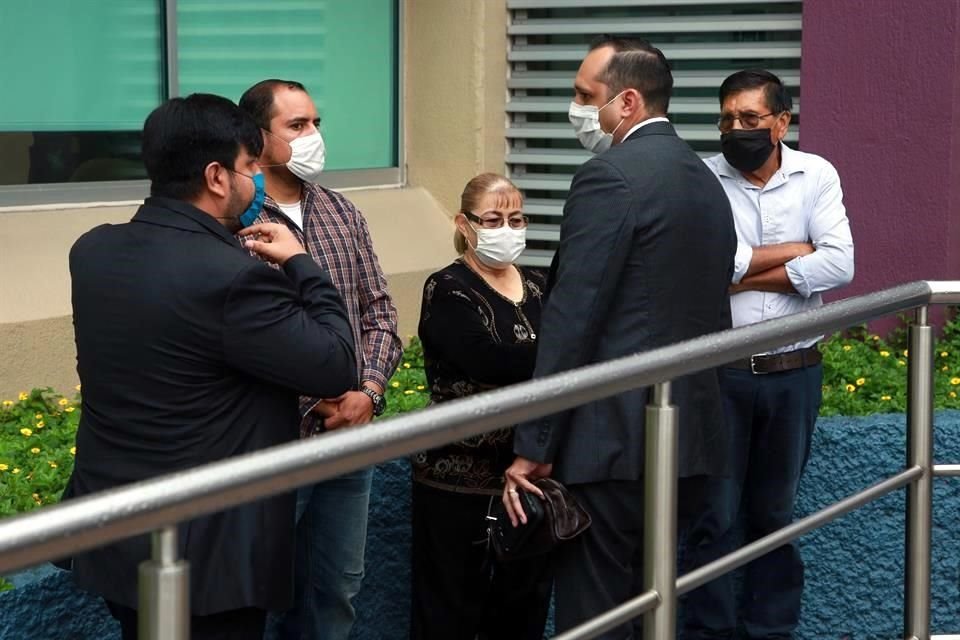 Al lugar acudió Fernando Martínez Huízar, abogado de la familia de Cristina.