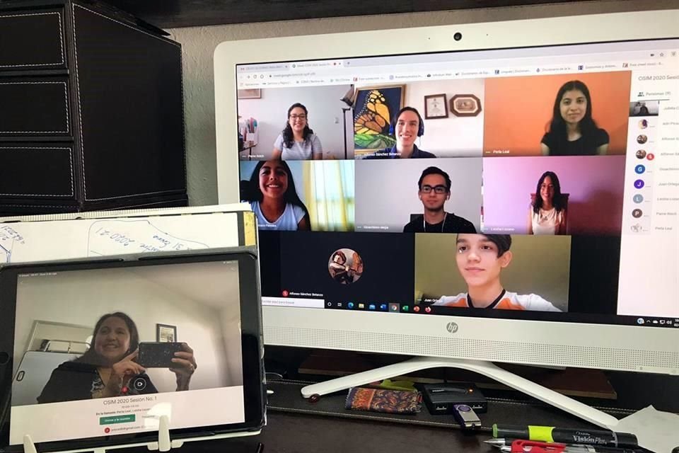 Los jóvenes de la OSIM trabajan cuatro horas diarias en el campamento virtual.
