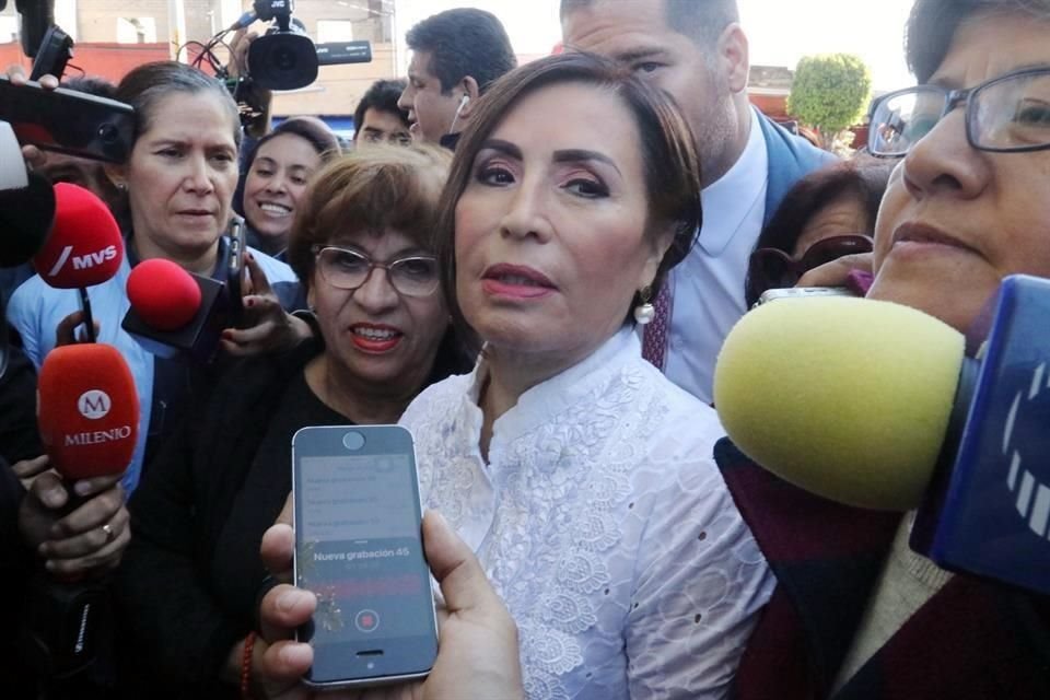 Un tribunal federal negó a Rosario Robles, en última instancia, el amparo con el que buscaba que fuera cancelado el proceso que la mantiene en prisión.