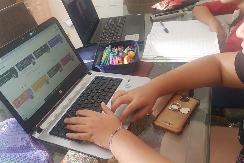 Jalisco quedó alineado con la Federación para el regreso a clases en educación básica; será el 24 de agosto, con la modalidad a distancia.