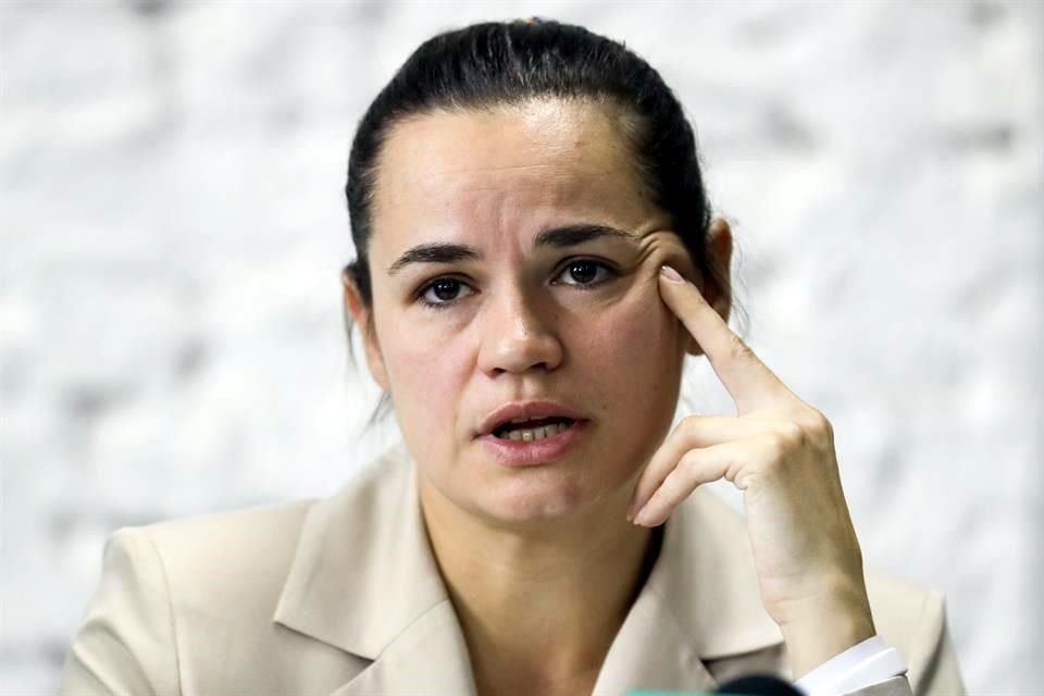 La candidata opositora de Bielorrusia Sviatlana Tsikhanouskaya huyó a Lituania.