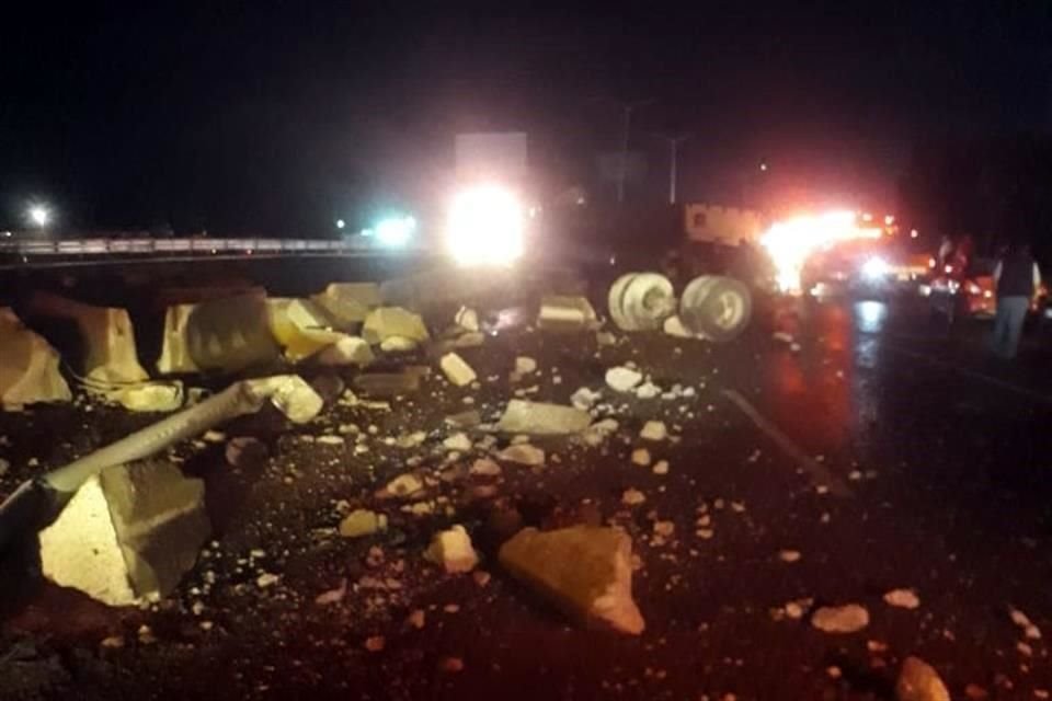 Los daños en la vía provocaron que se cerrara la circulación por varias horas.