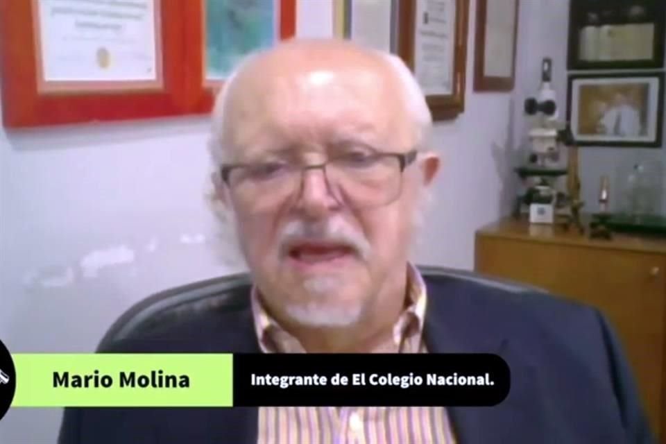 El Premio Nobel participó dictó la conferencia Cubrebocas, aerosoles y contagio viral.