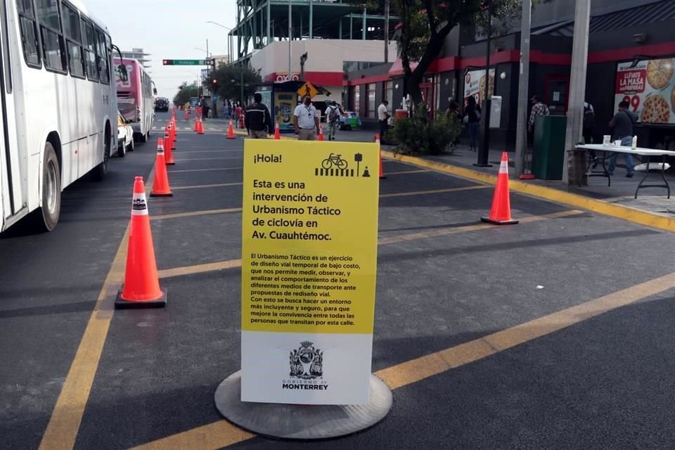 Este carril se probará durante dos semanas y va desde Morones Prieto hasta Juan I. Ramón. 