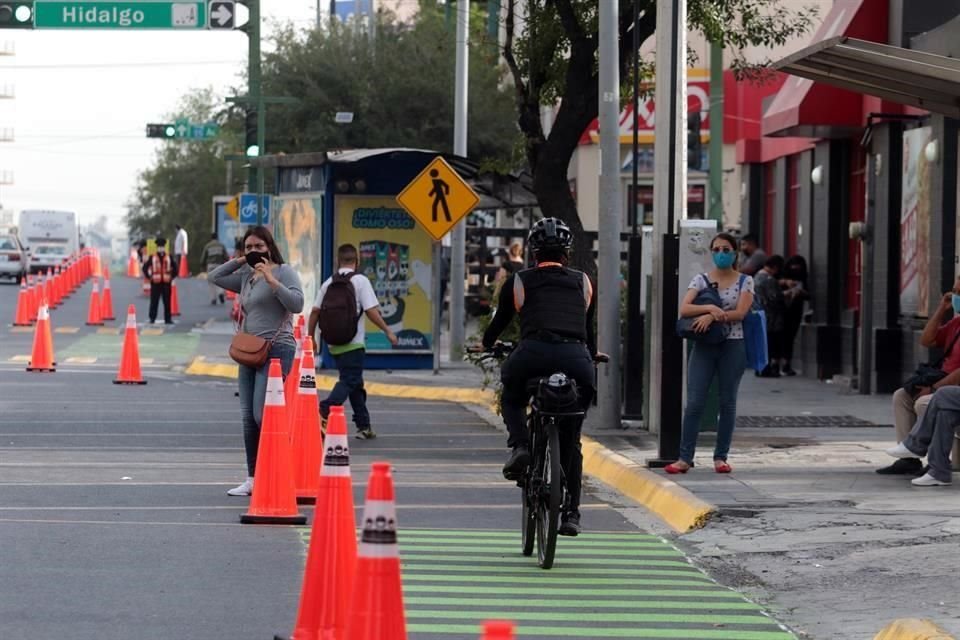 El objetivo de implementar este carril es evaluar áreas de oportunidad para el diseño de una nueva vialidad en el Centro de Monterrey.