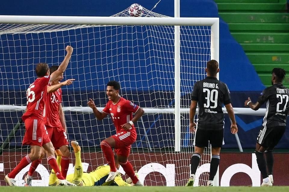 Gnabry comandó el ataque del Bayern en las Semis ante el Lyon.