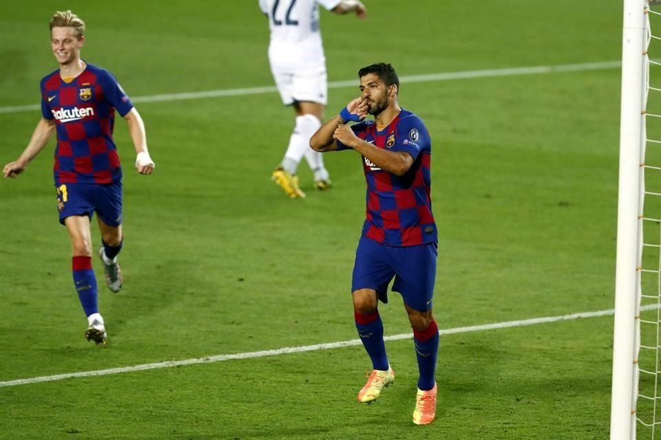 Luis Suárez sería pretendido por el Ajax, de acuerdo a la prensa europea.