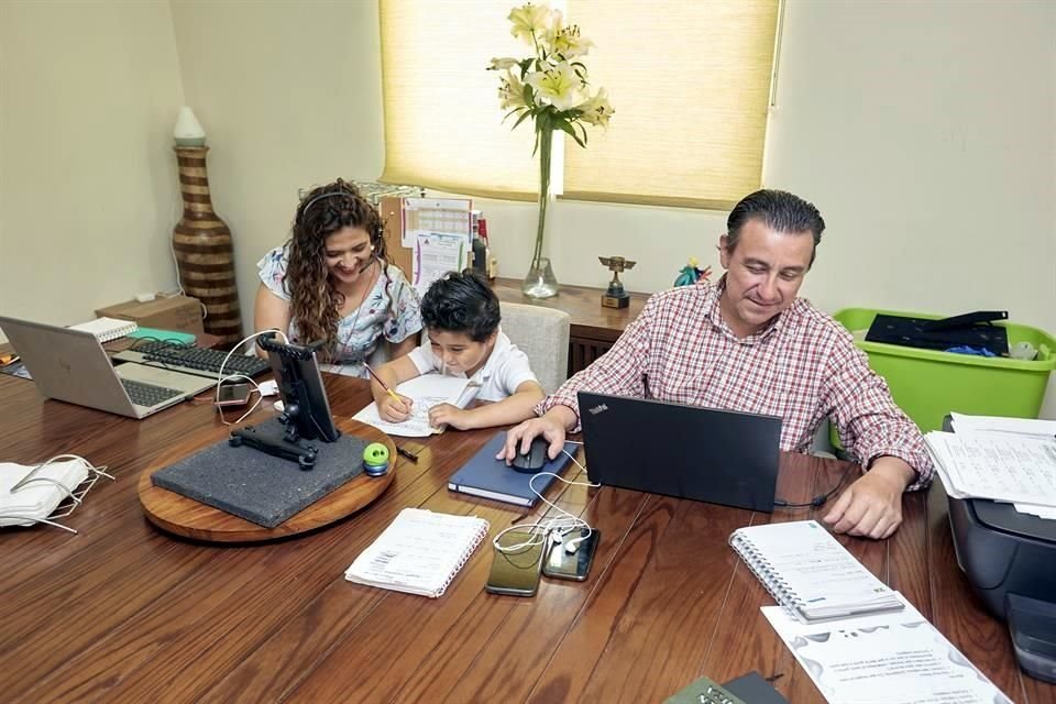 Un reto para los niños, pero también para sus padres, será este ciclo escolar 2020-2021.