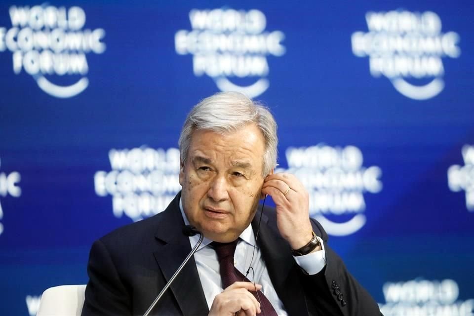 En los cinco primeros meses de 2020, debido a la pandemia, las llegadas internacionales de turistas se redujeron en más de la mitad y los beneficios se desplomaron, afirmó Antonio Guterres.