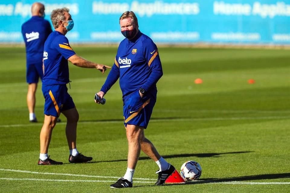 El holandés inició su etapa como entrenador culé.