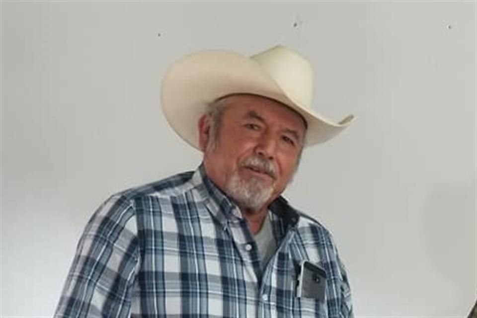 Santana Martínez, Alcalde de Mier y Noriega.