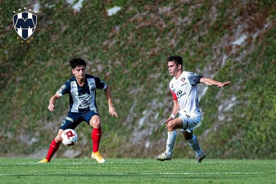 Jonathan González jugó este martes con los Rayados Sub 20 que cayeron ante Atlas.