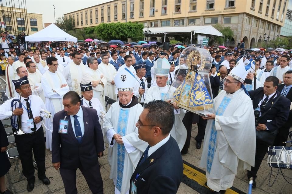 La Romería se llevará a cabo, pero será motorizada, confirmó el Alcalde de Zapopan, Pablo Lemus.