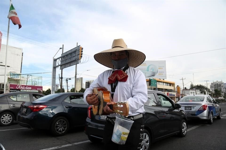 El grupo sale desde hace un mes a zonas de la Ciudad como Avenida México y Américas.