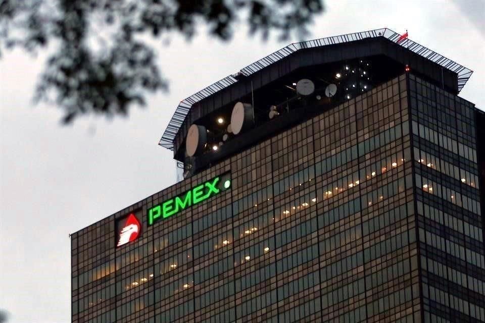 El 10 noviembre del 2019, Pemex informó sobre un ciberataque que perjudicó al 5% de sus operaciones.