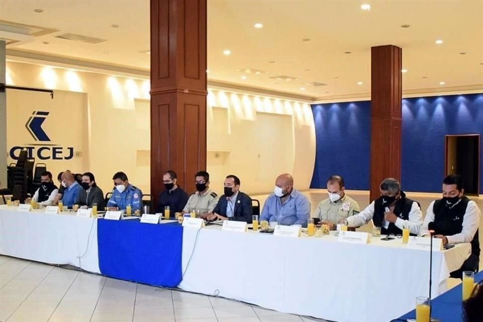 Las inspecciones se anunciaron como parte de las acciones preventivas para eventos sísmicos, con la participación de las direcciones de Protección Civil y Bomberos del AMG.