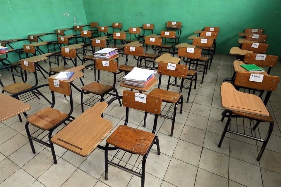 La SEJ no ha autorizado el regreso a las aulas y sólo permite asesorías frente a frente que no superen los 45 minutos.