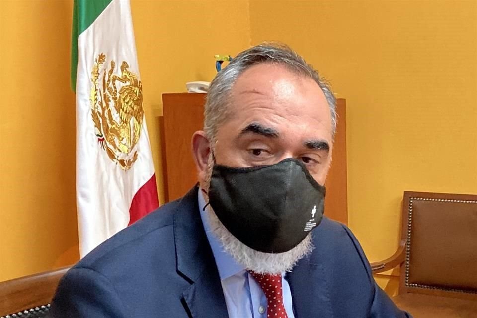 Diputado de MC, Salvador Caro.