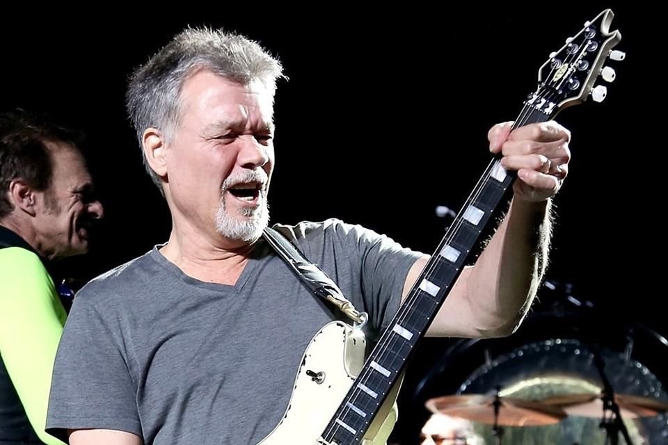 Eddie Van Halen falleció a sus 65 años del cáncer de garganta que padecía; fue cofundador del grupo Van Halen.