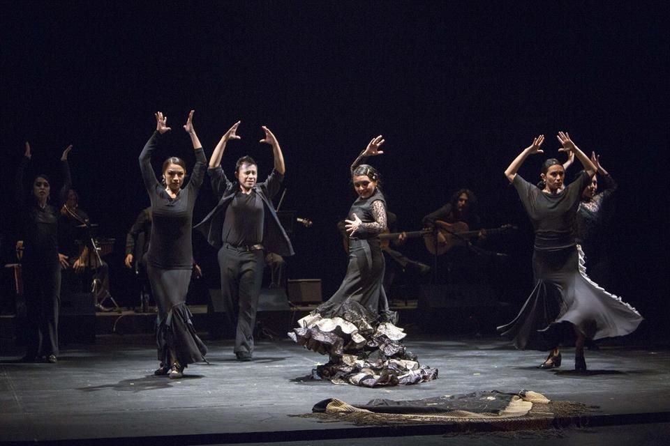 Después de permanecer cerrados por la pandemia, el Centro Cultural 'Los Talleres' abre sus puertas a un espectáculo de flamenco presencial.