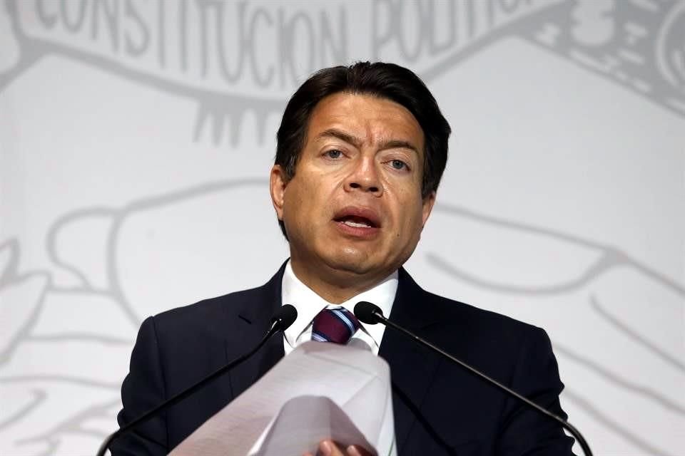 Los diputados exigieron al INE respetar los resultados de la encuesta que da ventaja a Muñoz Ledo.