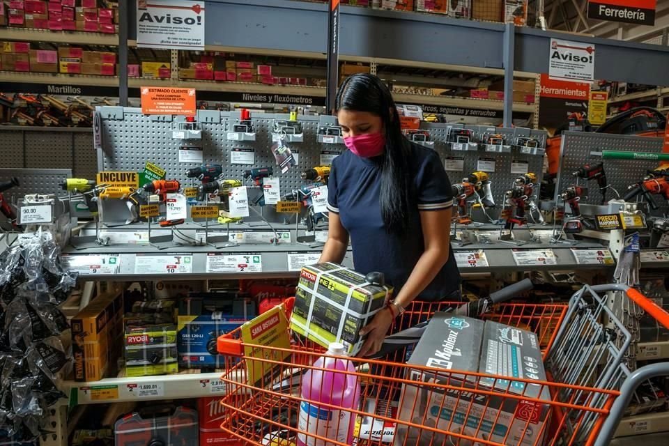 Las ventas de artículos de ferretería, tlapalería y vidrios subieron 1.0 por ciento mensual en febrero.
