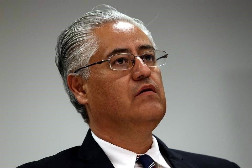 Por el caso de 'Estafa Maestra', juez órdenó la detener al ex Rector Alejandro Vera, ex funcionarios y apoderados de tres empresas fachada.