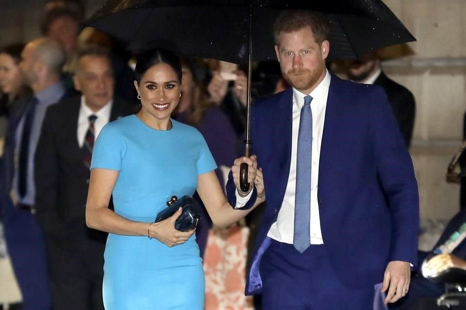 Los Duques de Sussex, Meghan y Enrique, publicaron este miércoles la página oficial de su nueva fundación, Archewell.