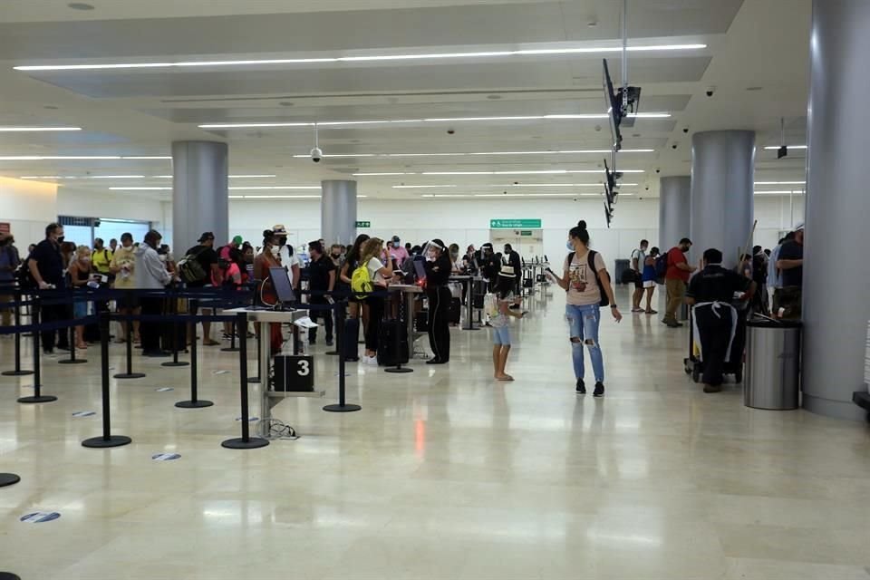 Los viajeros podrán presentar tres tipos de prueba para demostrar que no poseen el virus.