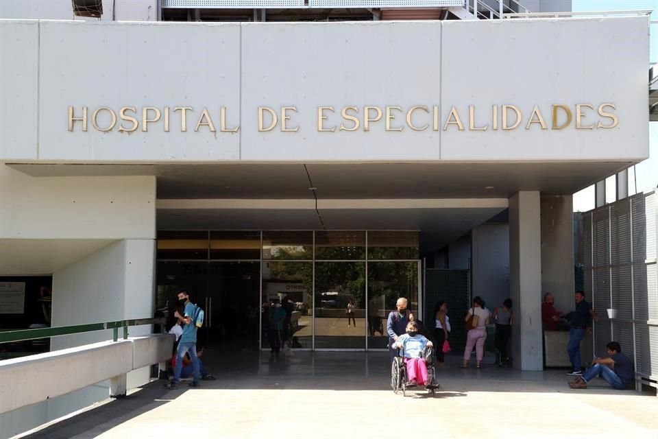 El Centro Médico deshabilitó los pisos que había destinado para internar a pacientes confirmados u sospechosos de coronavirus.