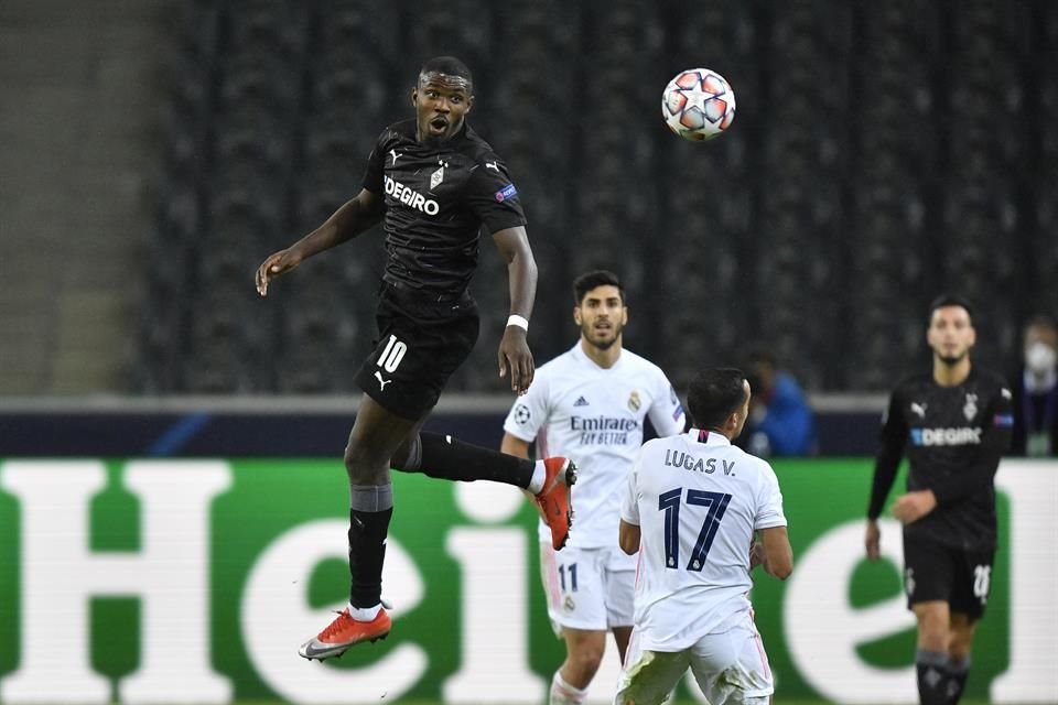 Marcus Thuram vacunó en dos ocasiones a los españoles.