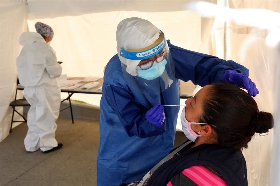 Las pruebas podrán ser rápidas de antígeno o PCR en laboratorios clínicos o en los sitios autorizados para realizar pruebas Covid-19 en la ciudad, exponen las disposiciones reportadas en la Gaceta Oficial.