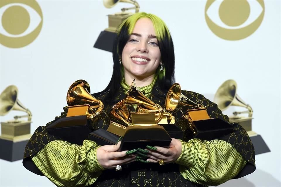 Los premios Grammy cambiaron el nombre de la categoría 'Mejor Álbum de World Music' por 'Mejor Álbum de Música Global', en un intento por usar 'un término más relevante, moderno e inclusivo'.