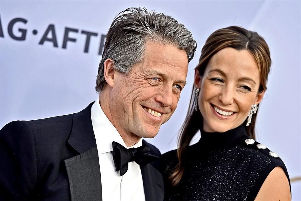 Hugh Grant reveló que él y su esposa Anna Elisabet Eberstein tuvieron COVID-19