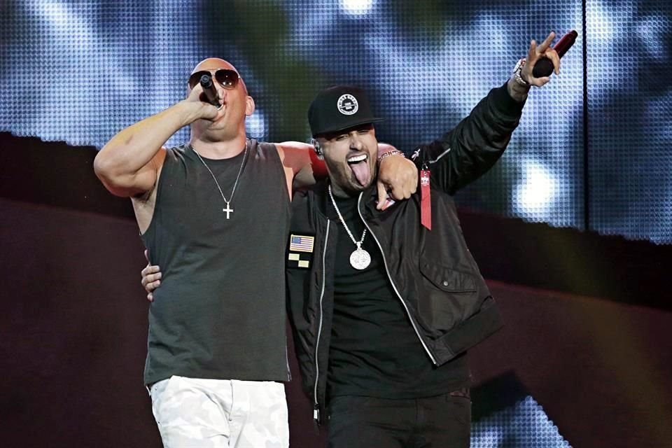 Vin Diesel se ha tomado la faceta de cantante muy en serio, pues este año participó en un remix del tema 'Coronao Now', de El Alfa, y estrenó una canción como solista, que se llama 'Feel Like I Do'.