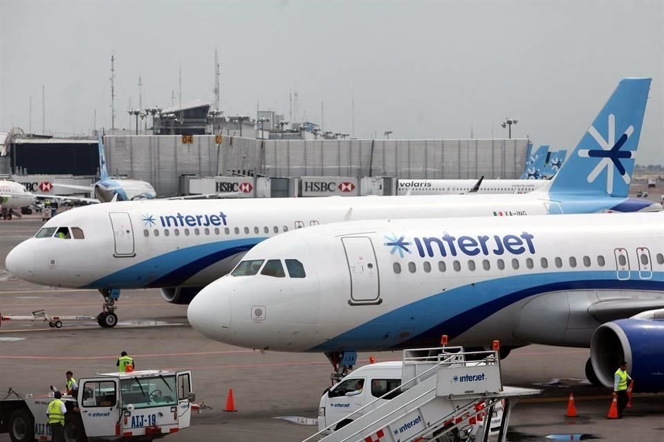 Interjet debía a finales de 2020 al menos unos 3 mil millones de pesos al SAT.