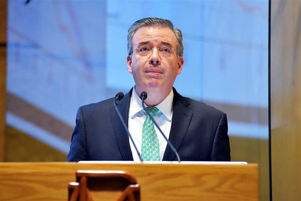 Alejandro Díaz de León, Gobernador del Banxico.