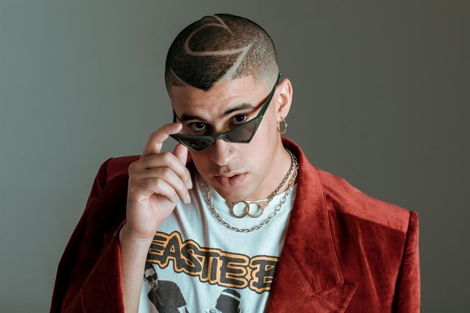 El cantante Bad Bunny actuará un papel secundario en 'American Sole', película que producirá.