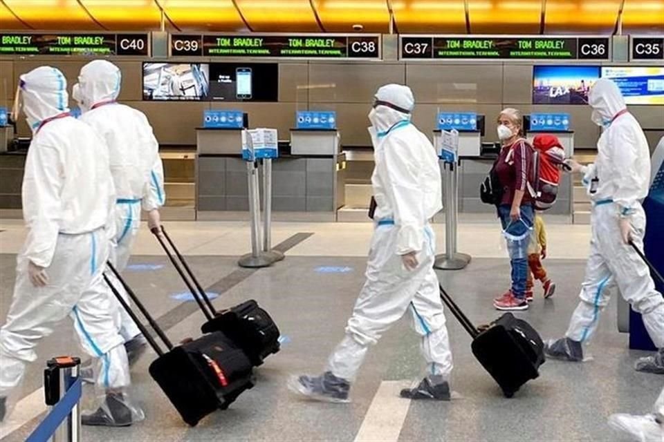 Las autoridades sanitarias de la Unión Americana han dado cuenta de 254 mil 383 muertes por Covid-19 en su territorio.