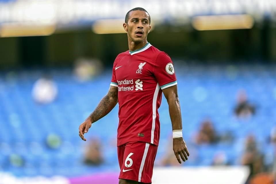 Thiago Alcántara ahora defiende los colores del Lierpool.