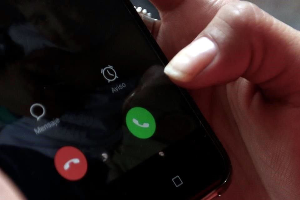 En sus llamadas, ningún despacho puede amenazarte, intimidarte u ofenderte, ni enviar documentos que aparenten ser escritos judiciales u ostentarse como representantes de algún órgano jurisdiccional.