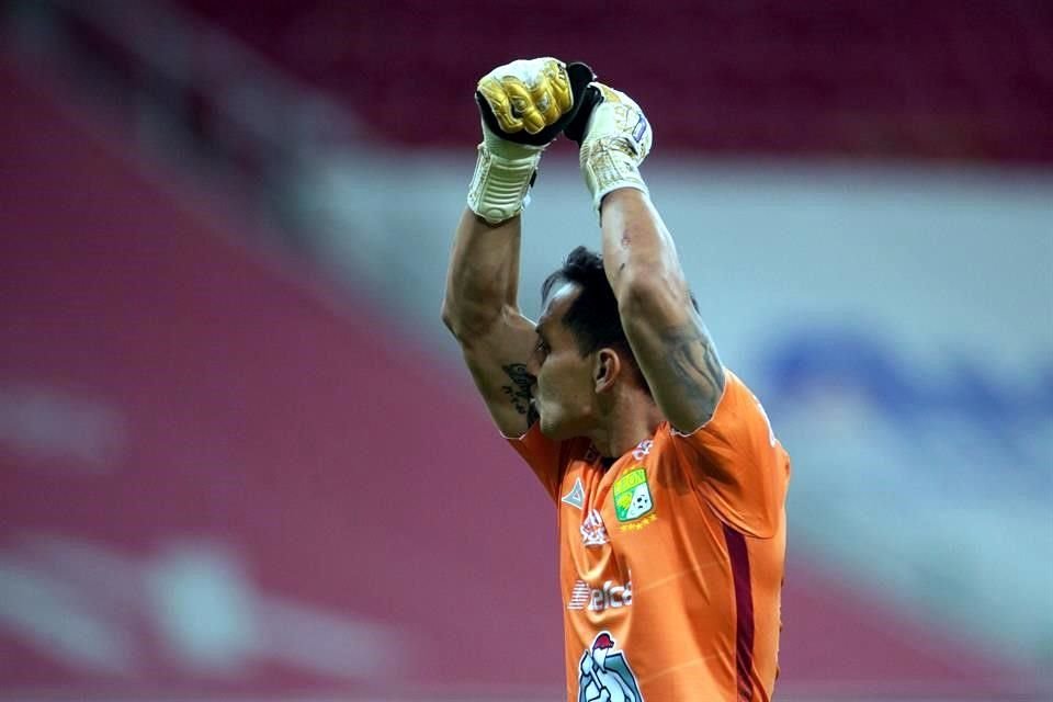 Rodolfo Cota ha sido muy criticado en redes sociales.